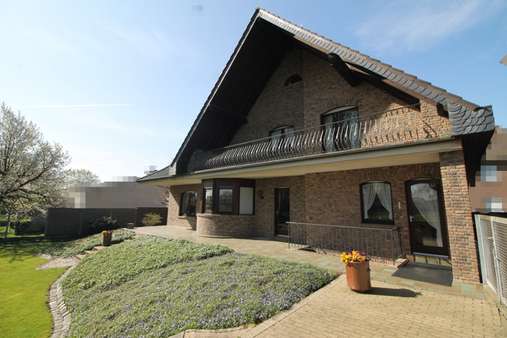 Terrasse 1 - Einfamilienhaus in 52441 Linnich-Ederen mit 211m² kaufen