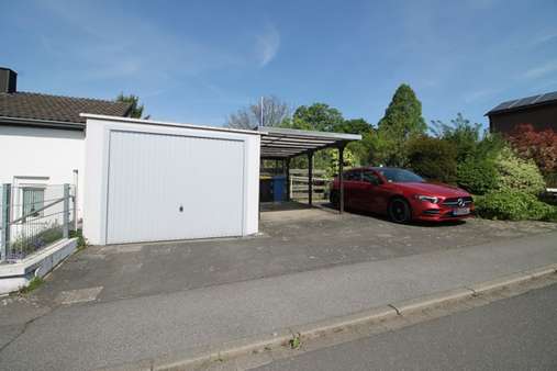 Garage und Carport - Einfamilienhaus in 52428 Jülich-Stetternich mit 66m² kaufen