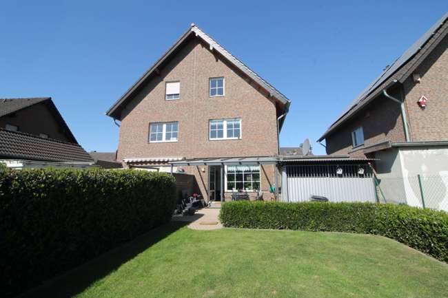 Rückansicht - Haus in 52428 Jülich-Mersch mit 128m² kaufen