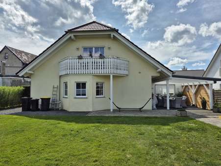 Gartenansicht - Zweifamilienhaus in 52393 Hürtgenwald-Gey mit 194m² kaufen
