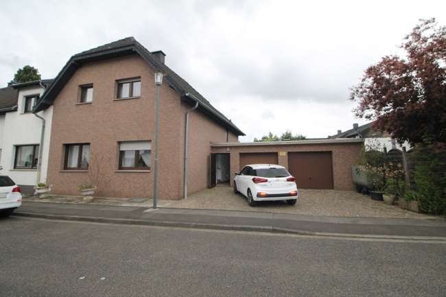 Außenansicht  - Einfamilienhaus in 52477 Alsdorf-Kellersberg mit 107m² kaufen