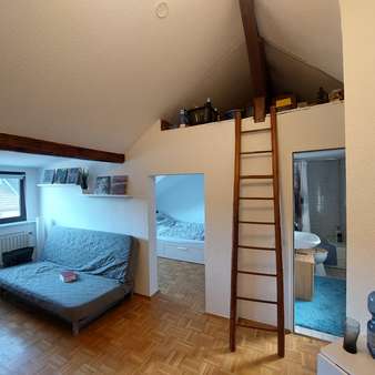 Wohnraum - Dachgeschosswohnung in 52066 Aachen mit 35m² als Kapitalanlage kaufen