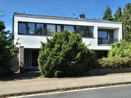 Straßenansicht Straßenansicht - Einfamilienhaus in 52385 Nideggen mit 143m² kaufen