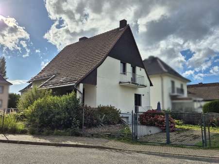 Rückansicht Rückansicht - Einfamilienhaus in 52355 Düren-Rölsdorf mit 115m² kaufen