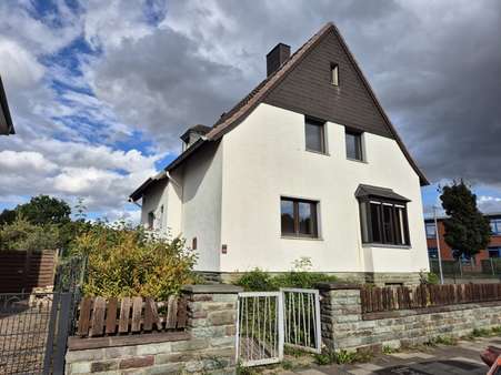 Straßenansicht Straßenansicht - Einfamilienhaus in 52355 Düren-Rölsdorf mit 115m² kaufen