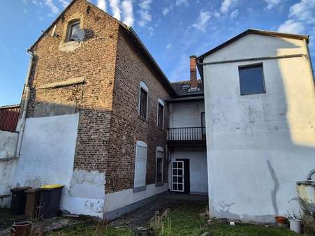 Gartenansicht - Einfamilienhaus in 52372 Kreuzau mit 227m² kaufen