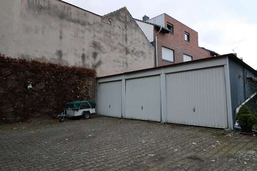 Garagen - Mehrfamilienhaus in 52441 Linnich-Zentralort mit 274m² als Kapitalanlage kaufen
