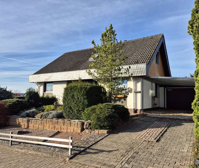 Straßenansicht - Einfamilienhaus in 52385 Nideggen mit 153m² kaufen