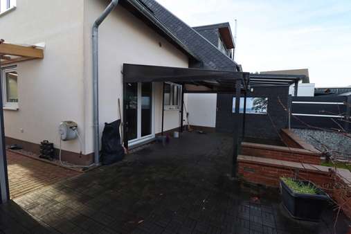 überdachte Terrasse - Einfamilienhaus in 52379 Langerwehe-Zentralort mit 107m² kaufen