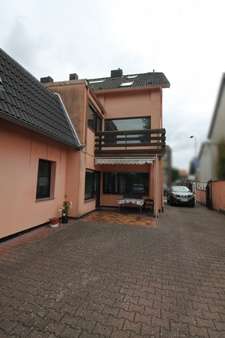 Rückansicht - Haus in 52249 Eschweiler mit 152m² kaufen