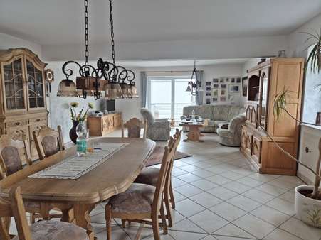 Wohnraum - Etagenwohnung in 52349 Düren mit 111m² kaufen