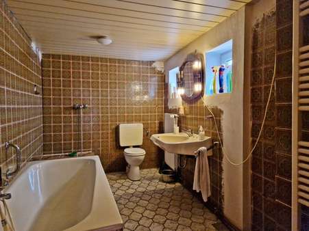 Badezimmer - Einfamilienhaus in 52441 Linnich-Ederen mit 92m² kaufen