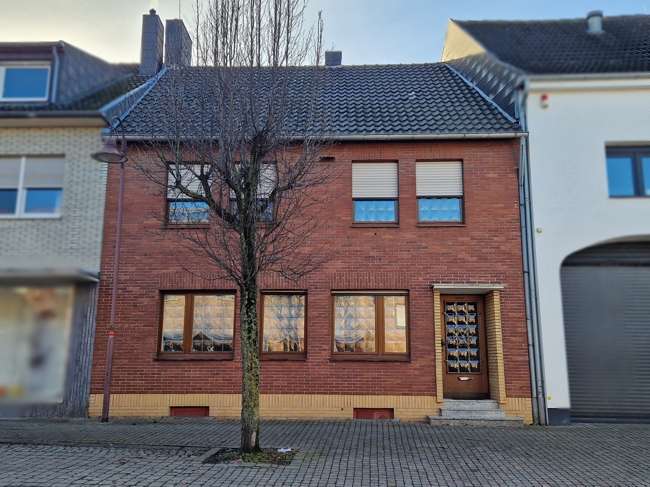 Straßenansicht - Einfamilienhaus in 52457 Aldenhoven-Siersdorf mit 106m² kaufen