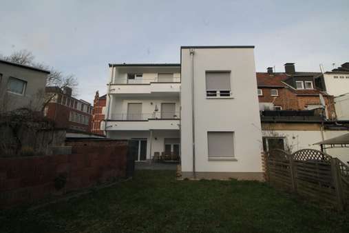 Rückansicht - Mehrfamilienhaus in 52249 Eschweiler mit 227m² als Kapitalanlage kaufen