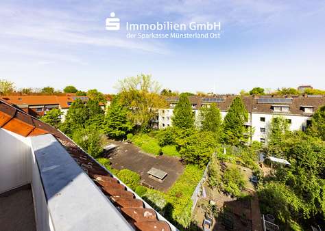 Blick vom Balkon - Etagenwohnung in 48153 Münster mit 94m² kaufen