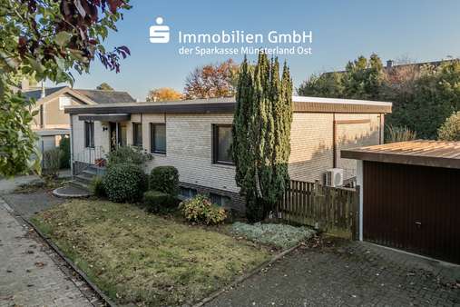 Nordansicht - Bungalow in 59302 Oelde mit 120m² kaufen