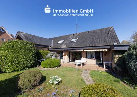Rückansicht - Mehrfamilienhaus in 48351 Everswinkel mit 244m² als Kapitalanlage kaufen