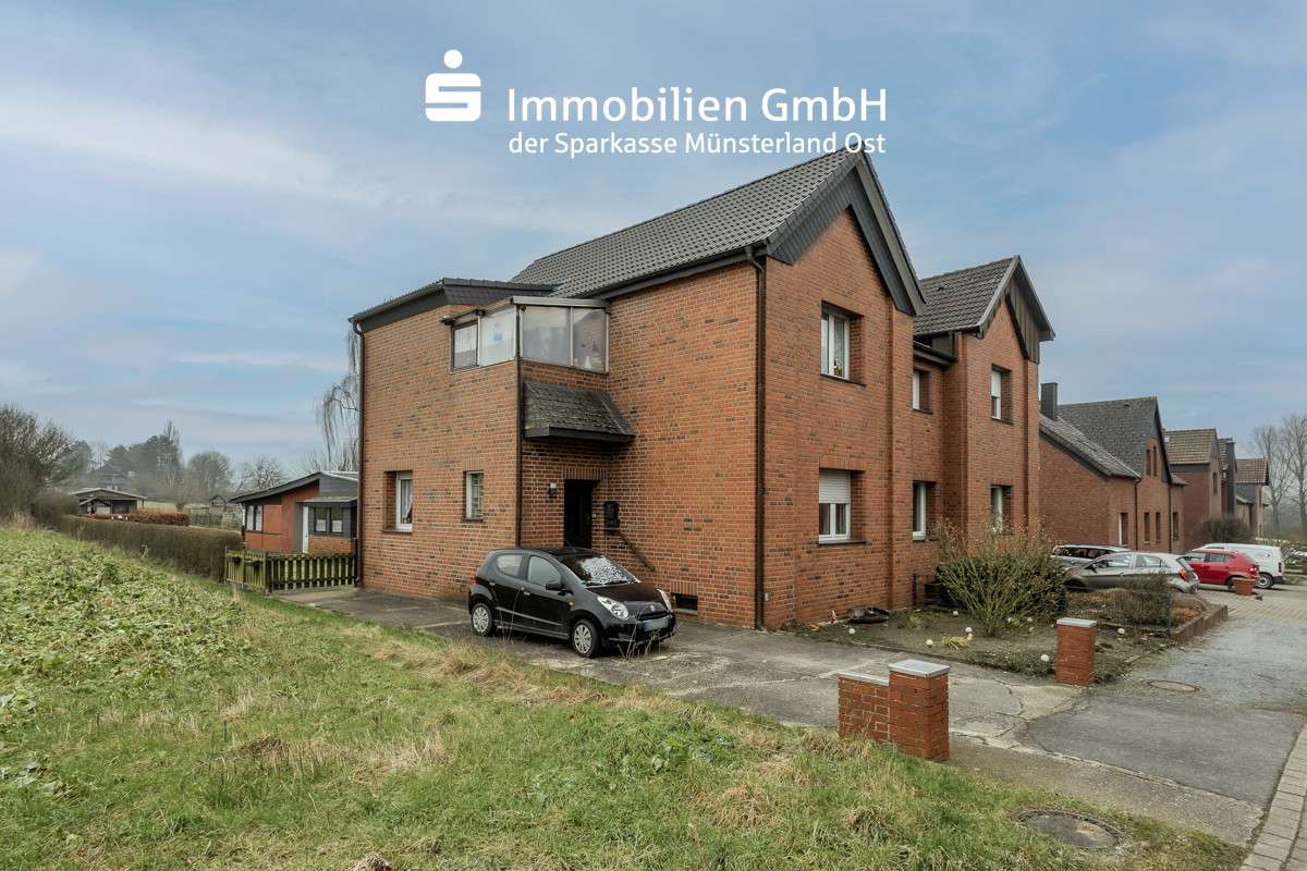 Vorderansicht - Doppelhaushälfte in 59320 Ennigerloh mit 123m² kaufen