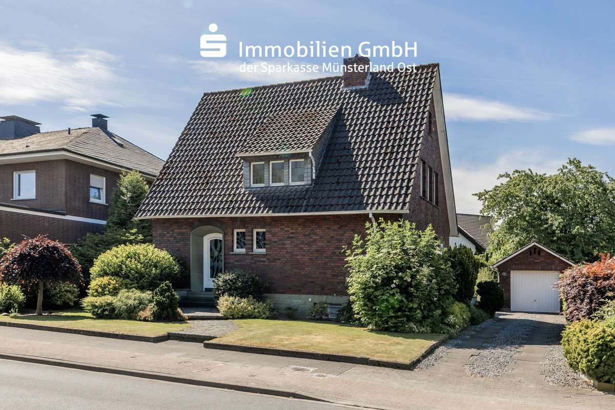 Vorderansicht - Einfamilienhaus in 59269 Beckum mit 88m² kaufen