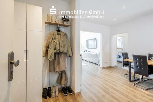 Eingang und Essdiele - Etagenwohnung in 59302 Oelde mit 85m² kaufen
