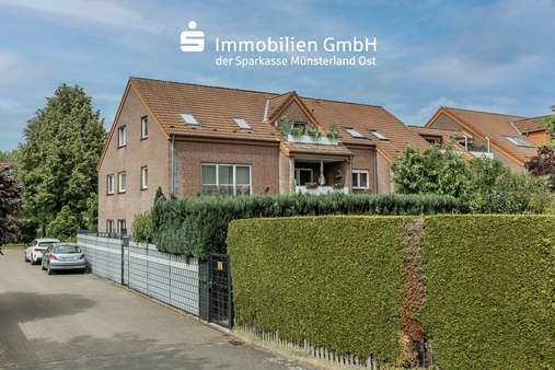 Rückansicht - Etagenwohnung in 59227 Ahlen mit 90m² kaufen