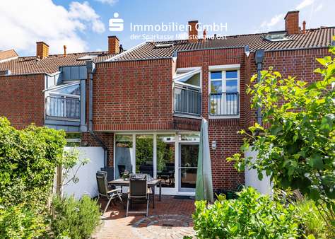 Rückansicht Rückansicht - Reihenmittelhaus in 48155 Münster mit 101m² kaufen