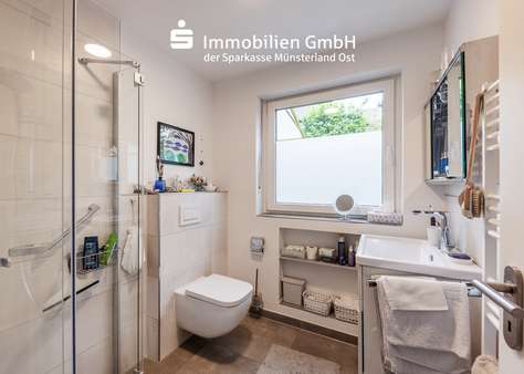 Badezimmer im Erdgeschoss Badezimmer im Erdgeschoss - Reihenmittelhaus in 48161 Münster mit 172m² kaufen