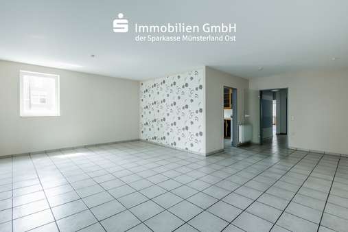 Wohn- und Esszimmer Wohn- und Esszimmer - Etagenwohnung in 48324 Sendenhorst mit 124m² kaufen