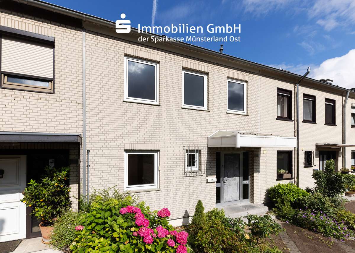 Vorderansicht Vorderansicht - Reihenmittelhaus in 48161 Gievenbeck mit 106m² kaufen