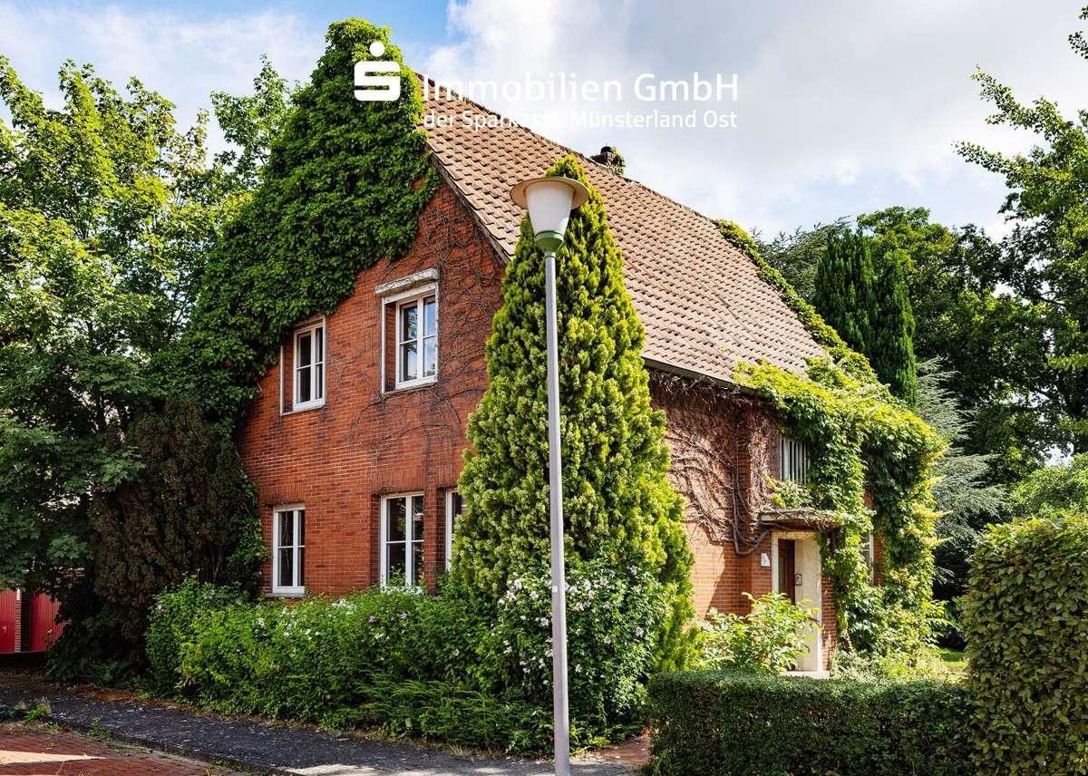 Vorderansicht Vorderansicht - Einfamilienhaus in 48159 Münster mit 128m² kaufen