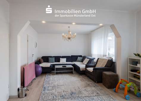 Wohnzimmer - Einfamilienhaus in 48231 Warendorf mit 133m² kaufen