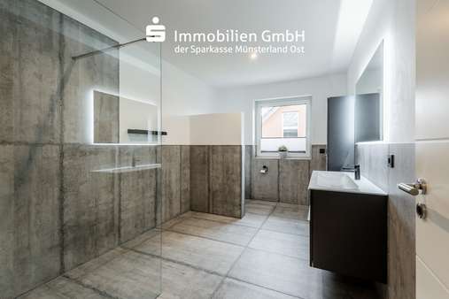 Badezimmer - Bungalow in 59269 Beckum mit 188m² kaufen