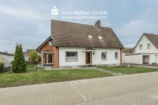 Vorderansicht - Einfamilienhaus in 59302 Oelde mit 173m² kaufen