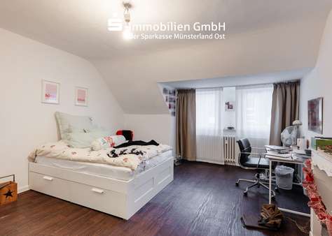 Schlafzimmer 3 - Dachgeschosswohnung in 48143 Münster mit 74m² kaufen