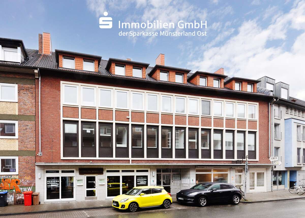 Vorderansicht - Dachgeschosswohnung in 48143 Münster mit 74m² kaufen