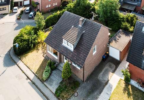Vogelperspektive - Einfamilienhaus in 48167 Münster mit 140m² günstig kaufen