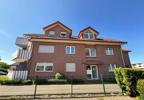 Ansicht Hauseingang - Etagenwohnung in 49525 Lengerich mit 78m² kaufen