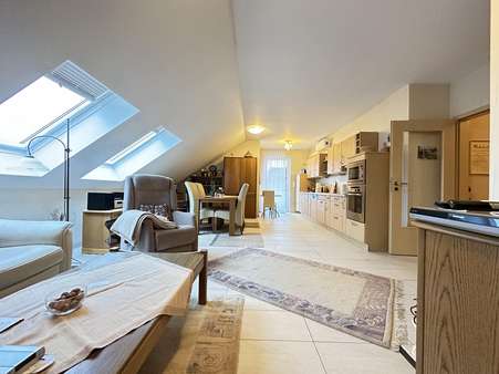 Wohnzimmer-Küche - Dachgeschosswohnung in 49525 Lengerich mit 80m² kaufen