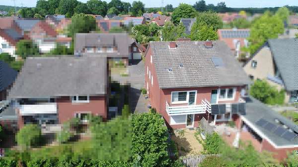 Drohnenansicht - Doppelhaushälfte in 48282 Emsdetten mit 105m² kaufen