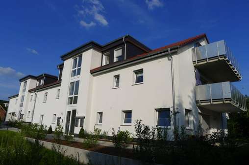 Gesamtansicht Haus A und Haus B - Dachgeschosswohnung in 49525 Lengerich mit 49m² kaufen