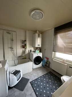 Badezimmer - Mehrfamilienhaus in 49525 Lengerich mit 180m² günstig kaufen