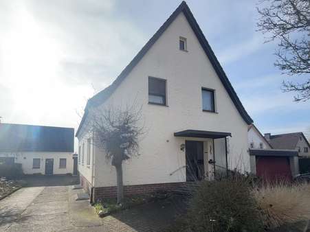 Außenansicht Außenansicht - Einfamilienhaus in 49525 Lengerich mit 129m² kaufen