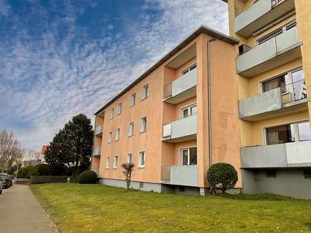 Außenansicht - hinten - Etagenwohnung in 49504 Lotte mit 97m² kaufen