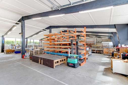 Lagerhalle-Schreinerei Lagerhalle-Schreinerei - Werkstatt in 48249 Dülmen mit 144m² kaufen