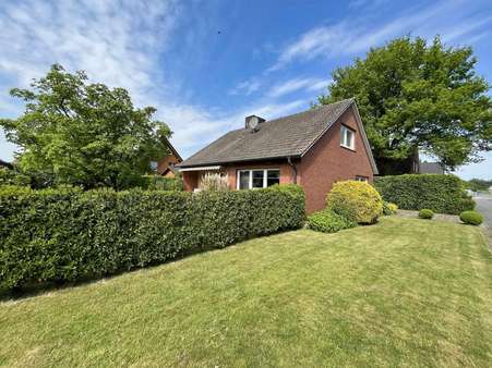 Außenansicht (Vorgarten) - Einfamilienhaus in 48653 Coesfeld mit 105m² kaufen