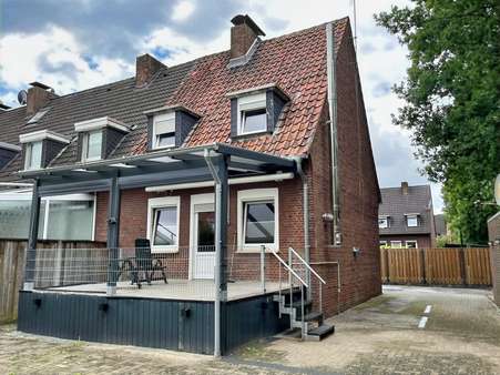 Rückansicht Rückansicht - Reihenendhaus in 48599 Gronau mit 72m² kaufen