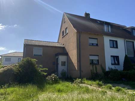 Vorderansicht - Doppelhaushälfte in 46282 Dorsten mit 100m² kaufen
