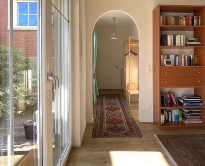 Blick in den Flur Blick in den Flur - Erdgeschosswohnung in 46395 Bocholt mit 109m² kaufen