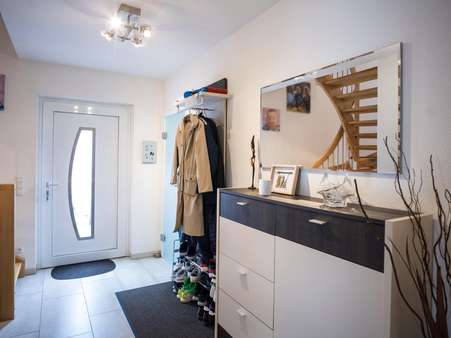Eingangsbereich Eingangsbereich - Doppelhaushälfte in 45721 Haltern am See mit 132m² kaufen
