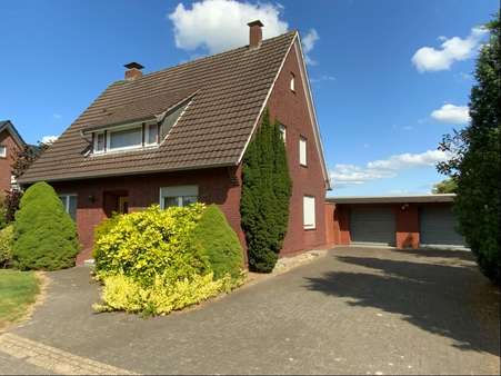 Straßenansicht Straßenansicht - Einfamilienhaus in 46354 Südlohn mit 200m² kaufen